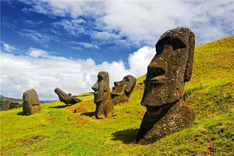 Osterinsel und Galapagos  © by IKARUS TOURS GmbH